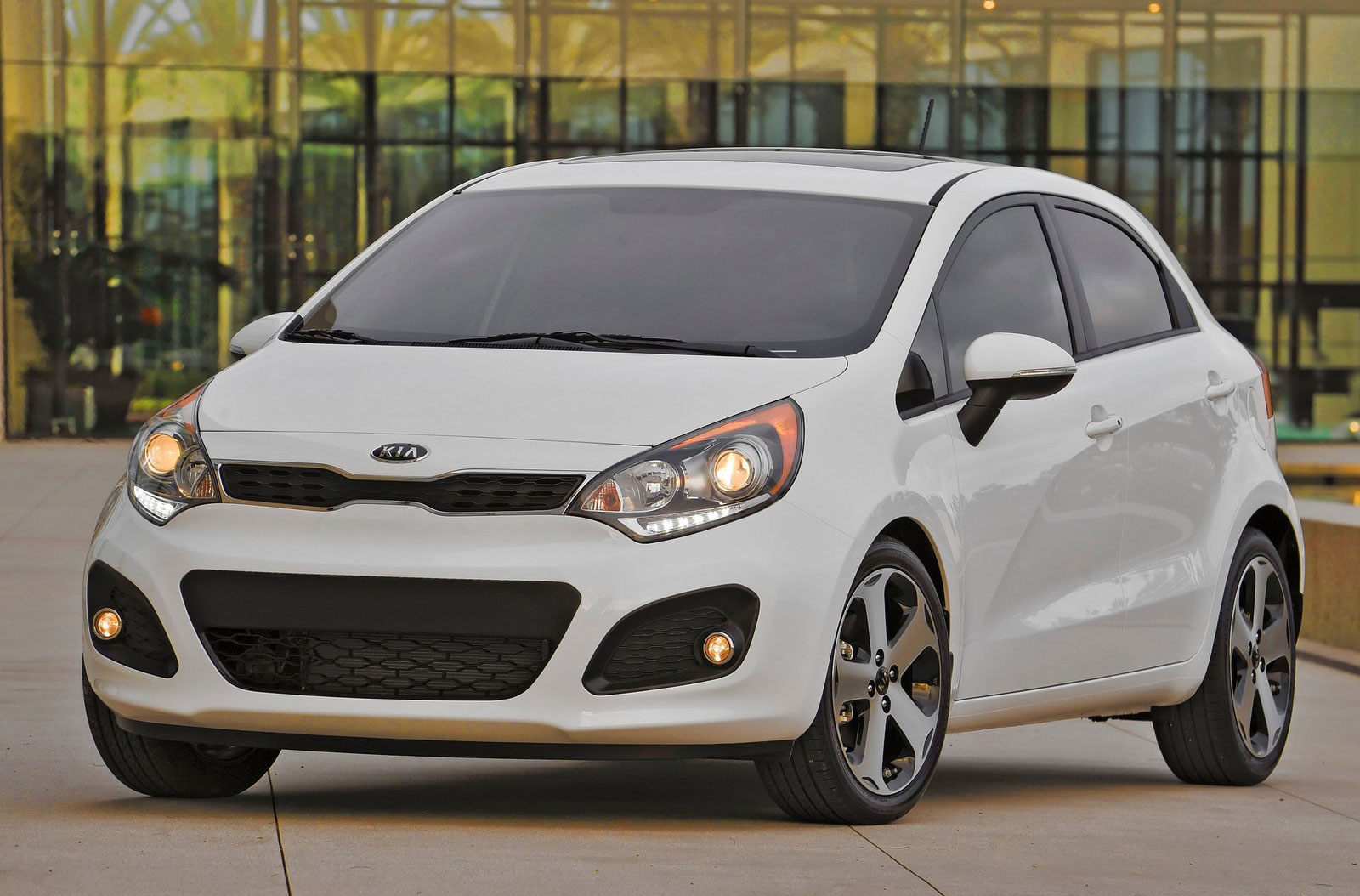 abseil thessaly  New Kia Rio hatch launching in Malaysia next month