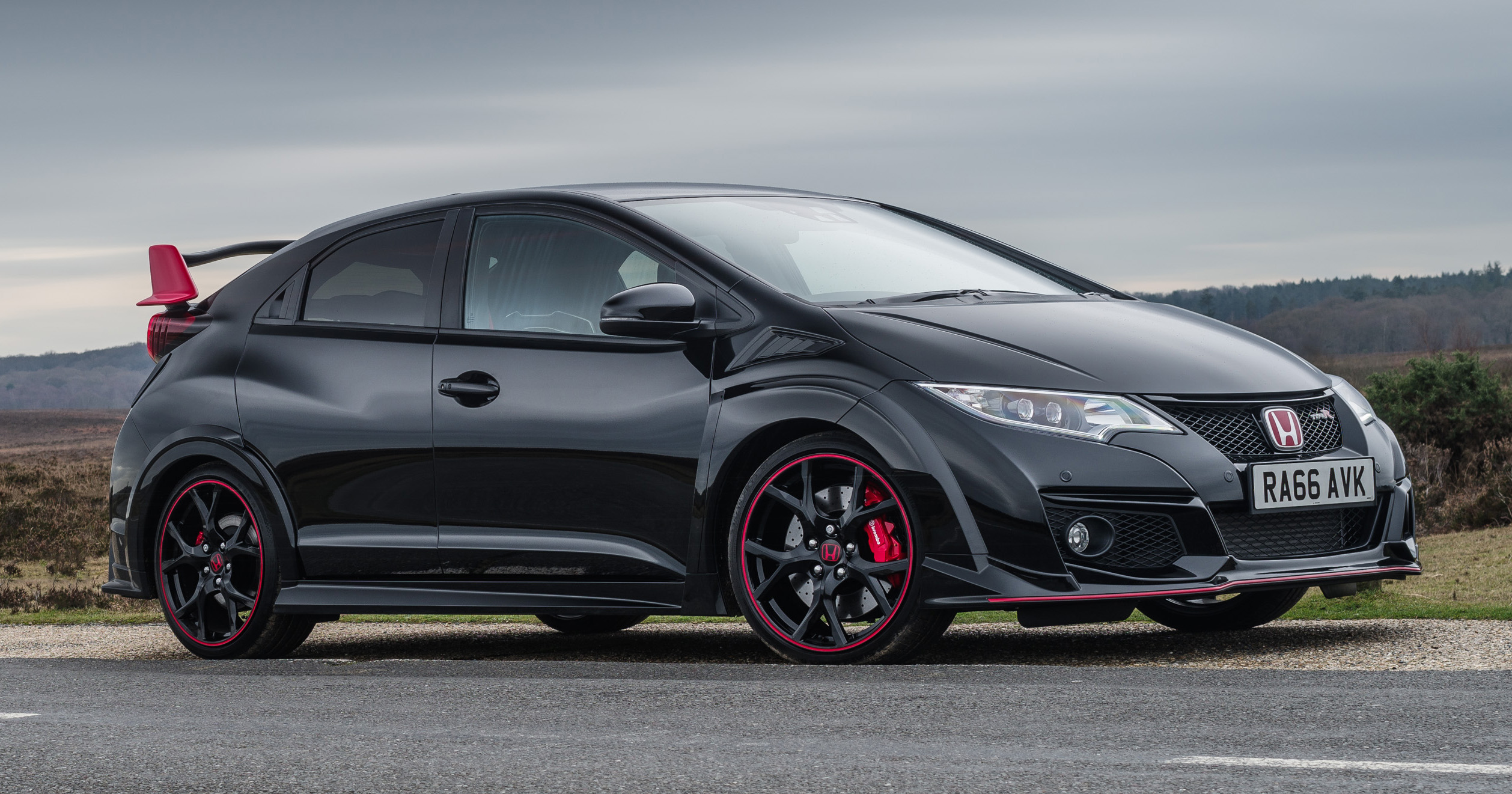 Honda Civic Type R Black Edition launched only 100