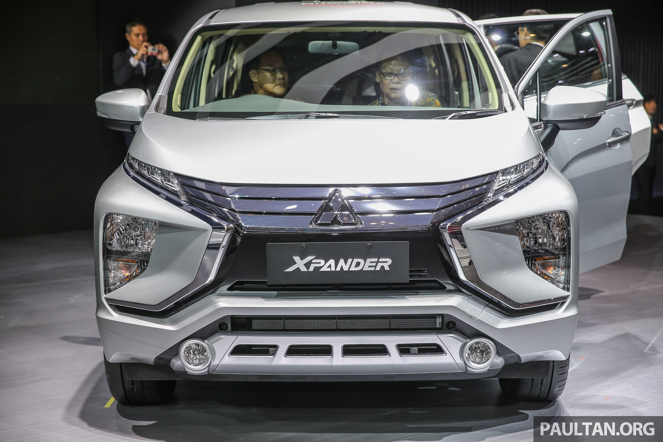 GIIAS 2017: Mitsubishi Xpander – production SUVstyled MPV 